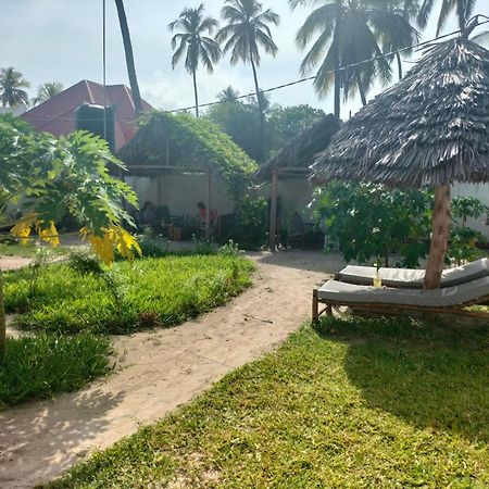 Mambo Leo Hostel Paje Exterior photo