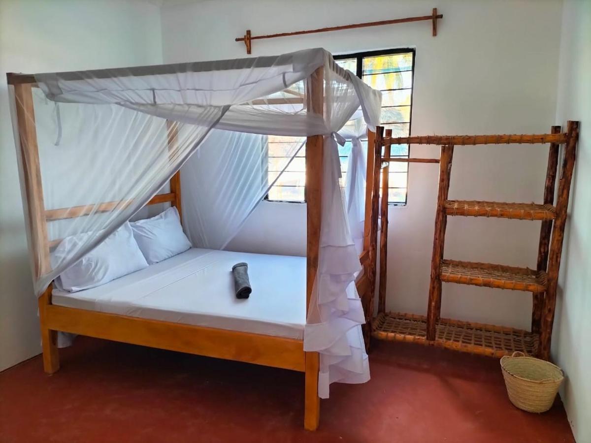 Mambo Leo Hostel Paje Exterior photo